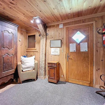 Appartement-3-chambres-8-couchages-wifi-montriond-chebourins Шале *