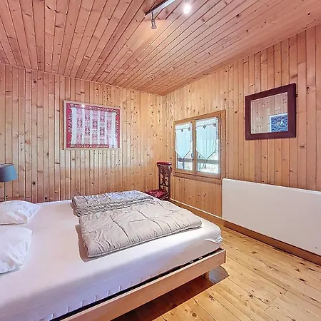 Appartement-3-chambres-8-couchages-wifi-montriond-chebourins Шале